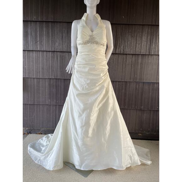 🔥NWT Galina Signature High Collar Side Draped Mermaid Tail Ivory Wedding Dress